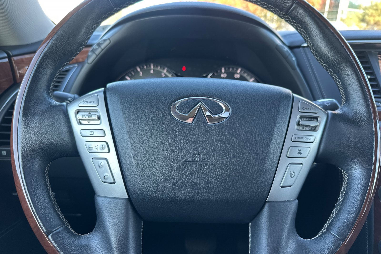 Used 2018 INFINITI QX80 2WD w/ Driver Assistance Package image 36