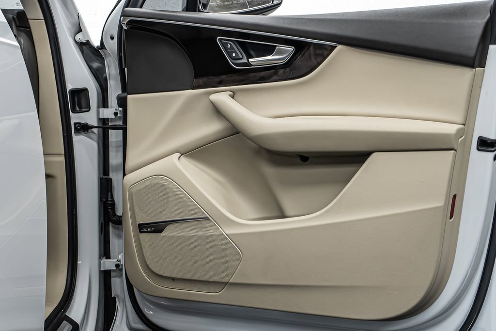 Used 2019 Audi Q7 3.0T Premium Plus w/ Premium Plus Package image 10