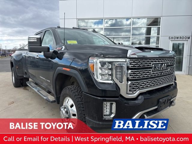 Used 2022 GMC Sierra 3500 Denali image 1