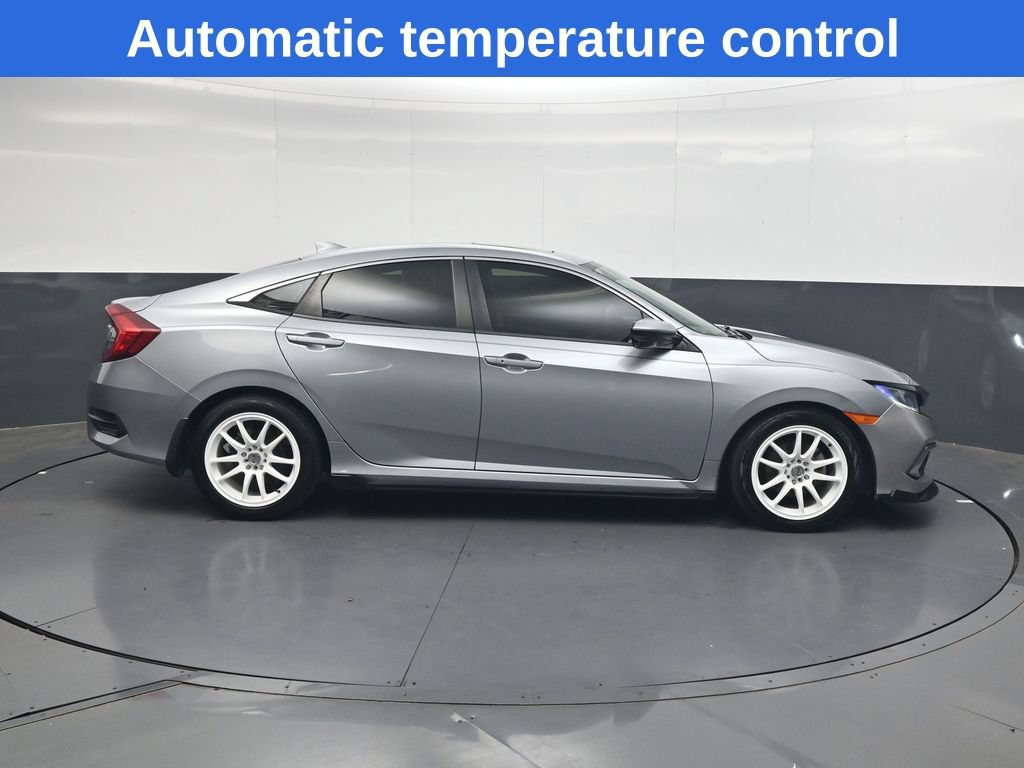 Used 2019 Honda Civic EX image 3