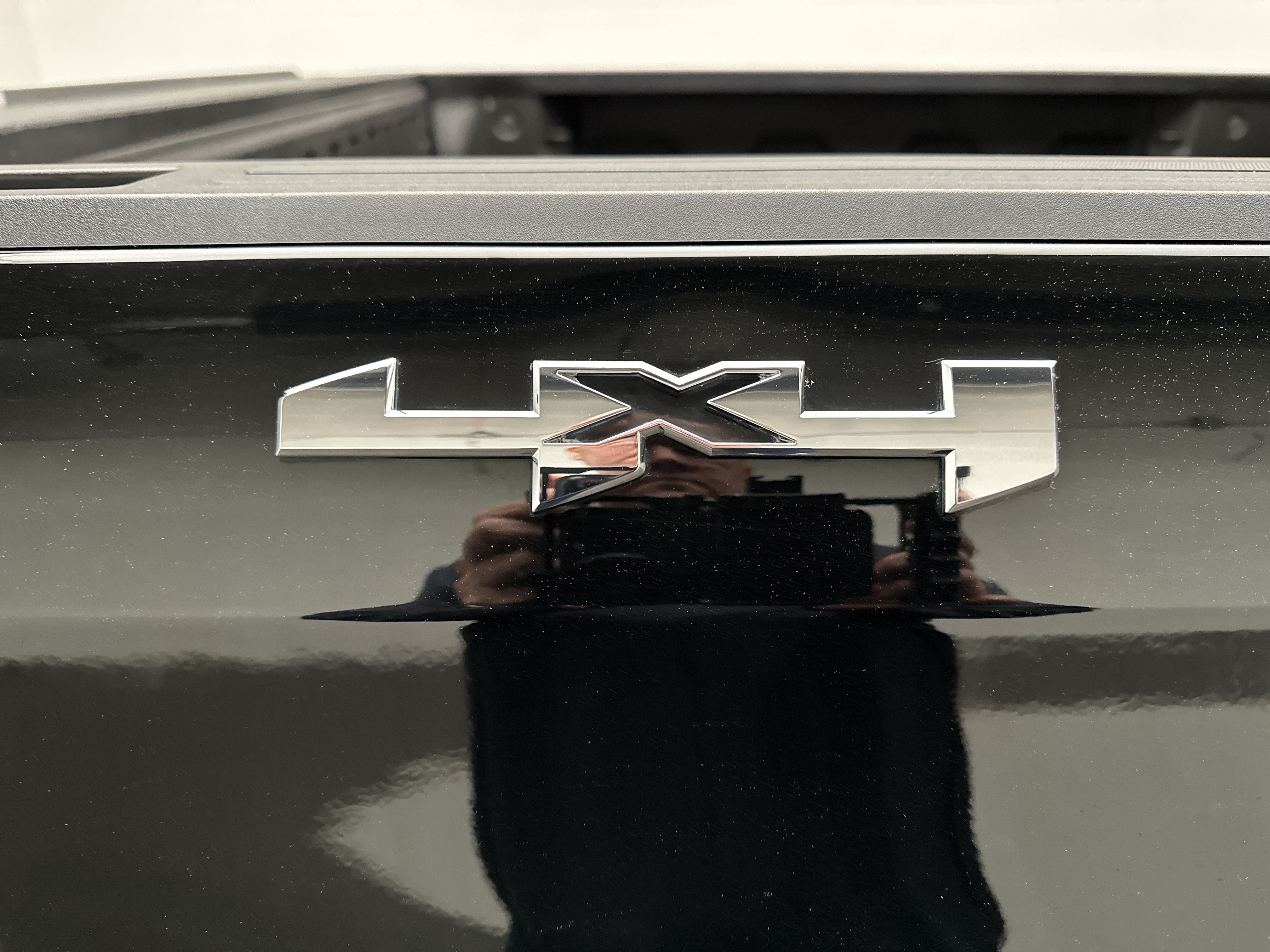 Used 2019 GMC Sierra 1500 SLE w/ SLE Convenience Package AWD/4WD image 16