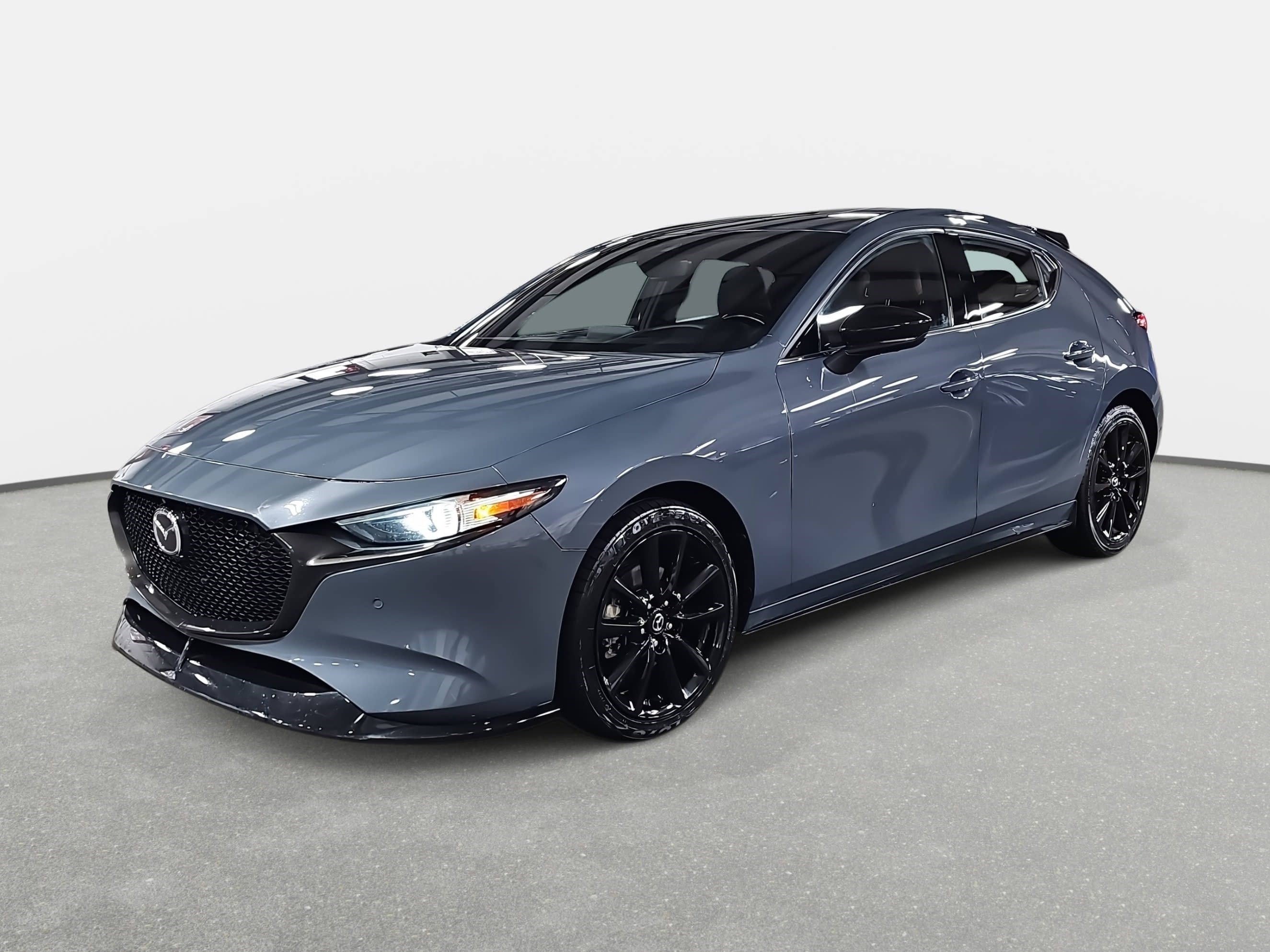 Used 2021 MAZDA MAZDA3 Hatchback w/Premium Plus Pkg image 1