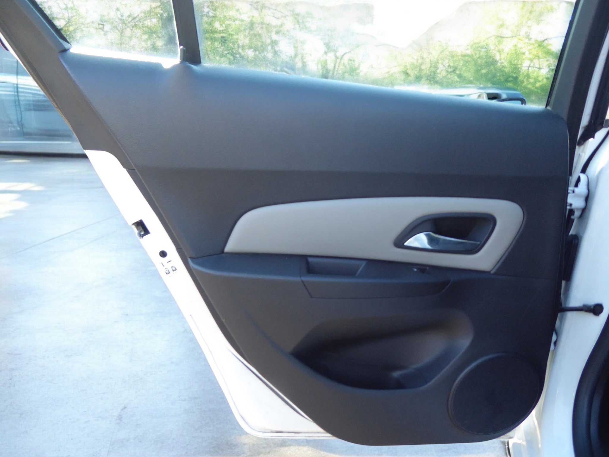 Used 2016 Chevrolet Cruze LS image 20