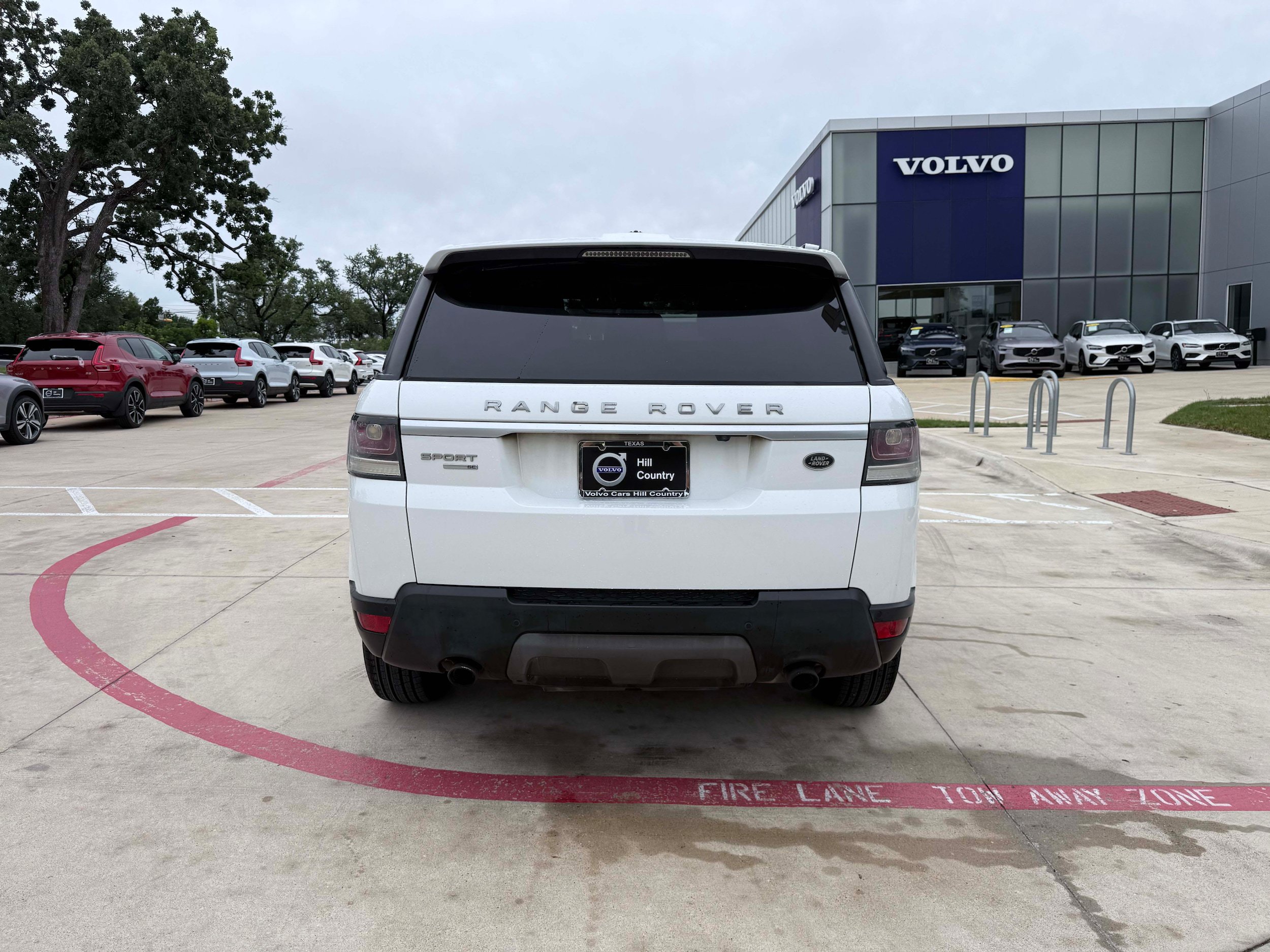 Used 2015 Land Rover Range Rover Sport HSE AWD/4WD image 5