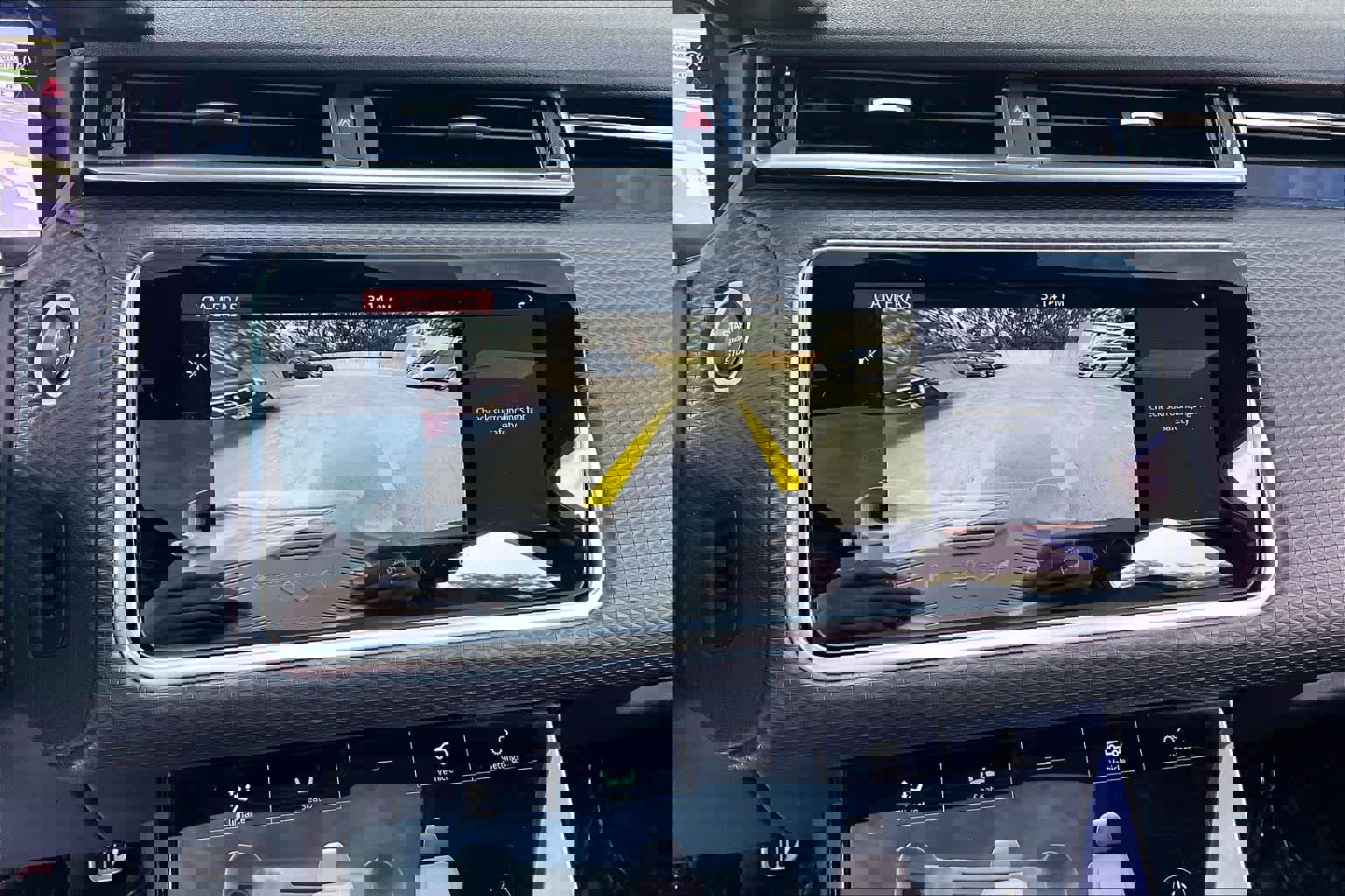 Used 2020 Land Rover Range Rover Velar R-Dynamic S image 27