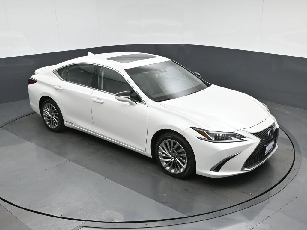 Used 2020 Lexus ES 300h w/ Accessory Package FWD image 58