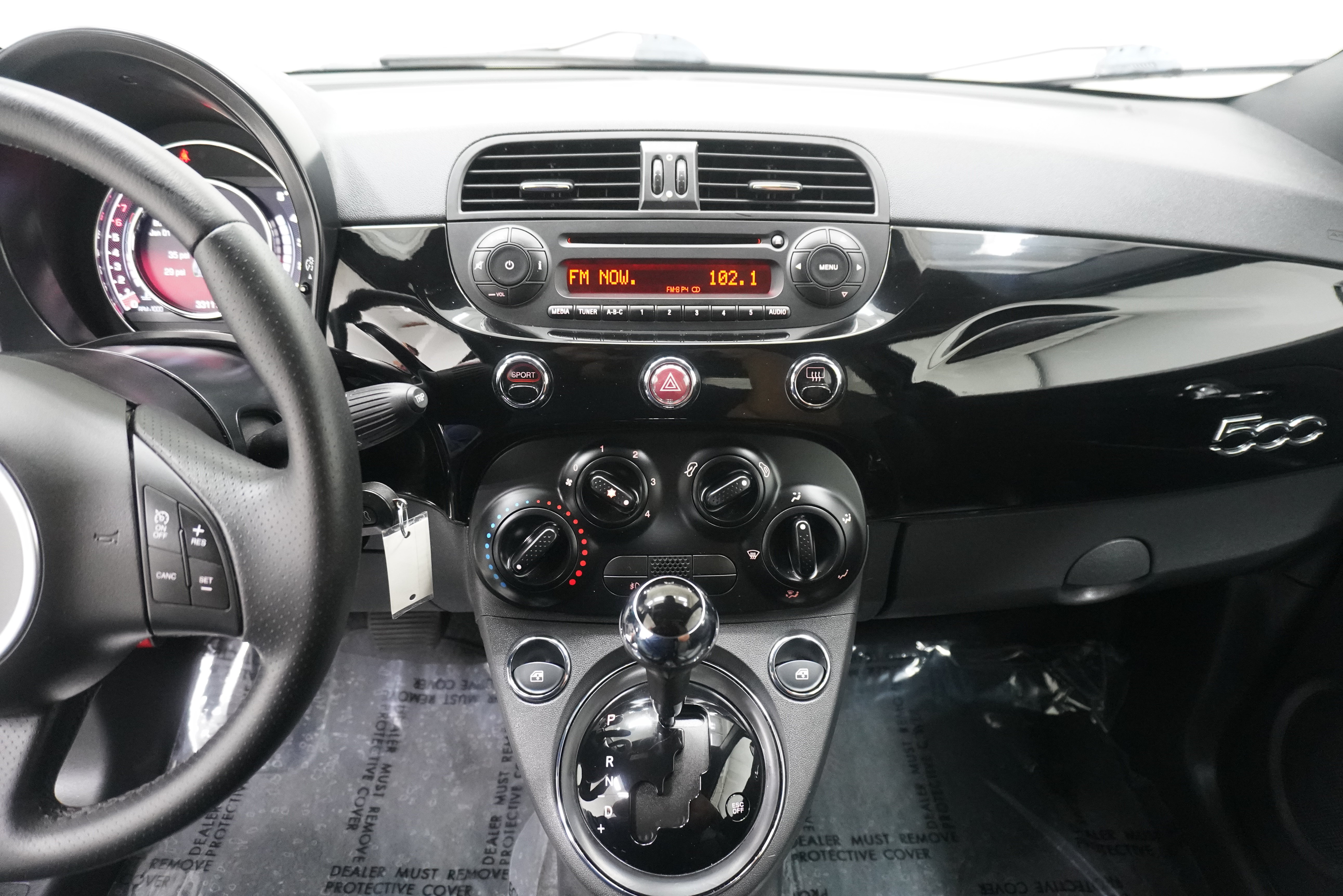 Used 2015 FIAT 500 Sport FWD image 17