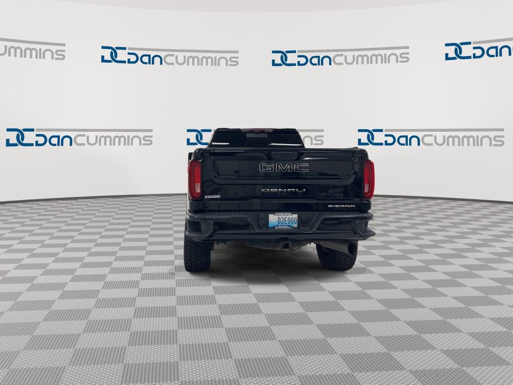 Used 2022 GMC Sierra 2500 Denali w/ Denali Black Diamond Edition image 7