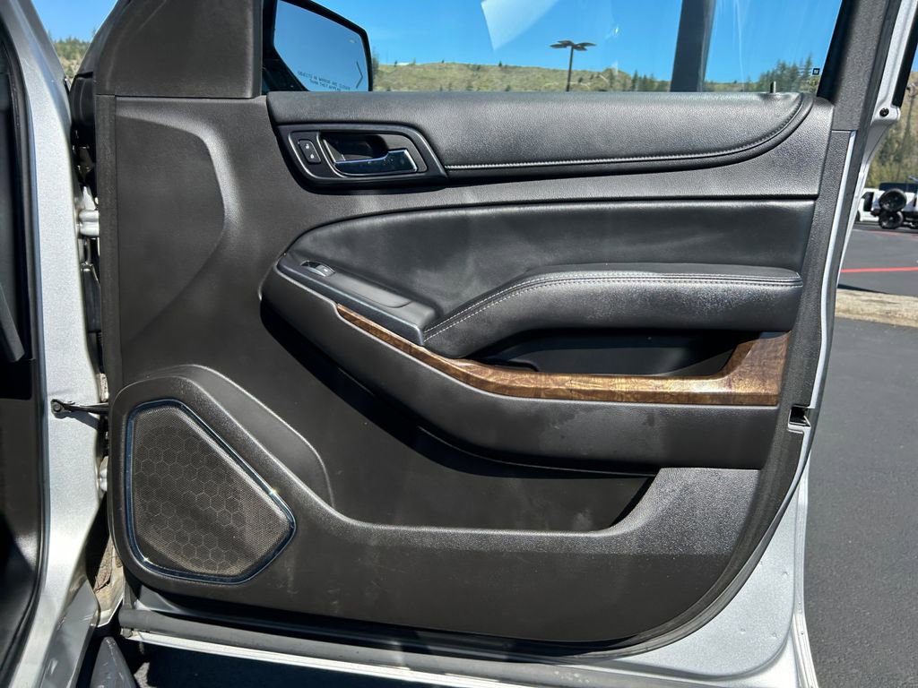Used 2015 Chevrolet Tahoe LT w/ Luxury Package image 26