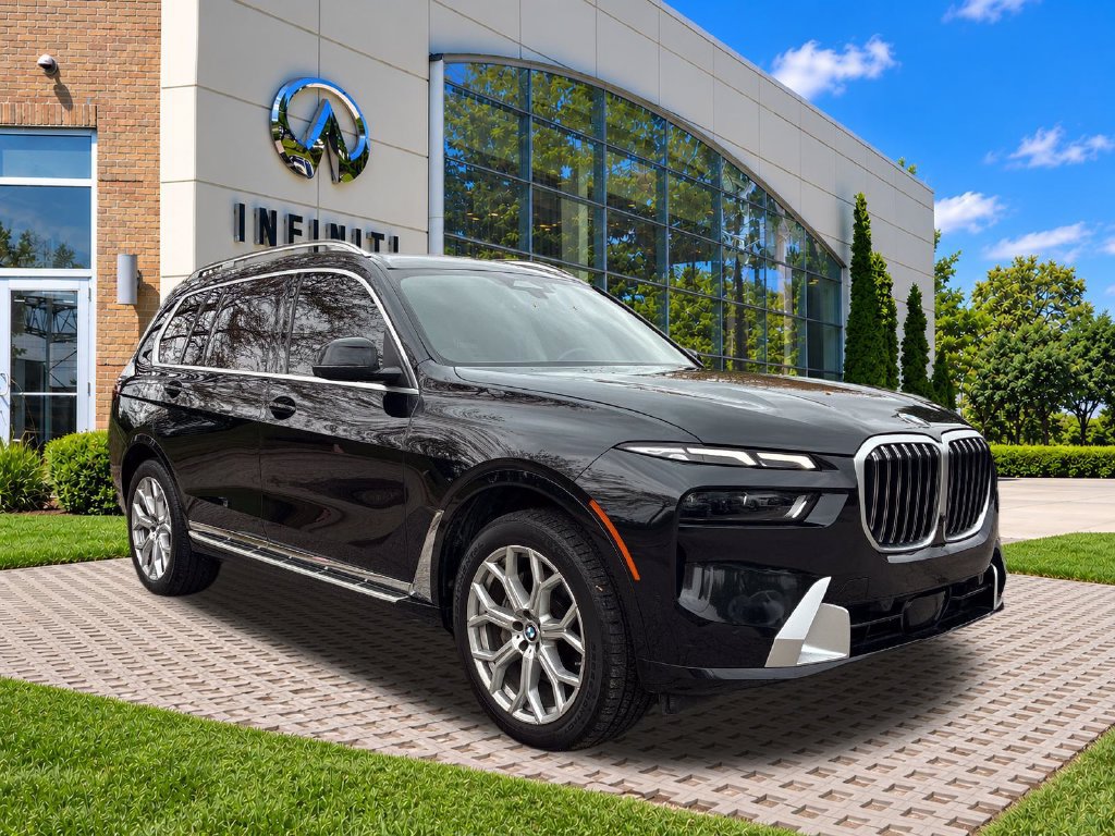 Used 2023 BMW X7 xDrive40i AWD/4WD image 10