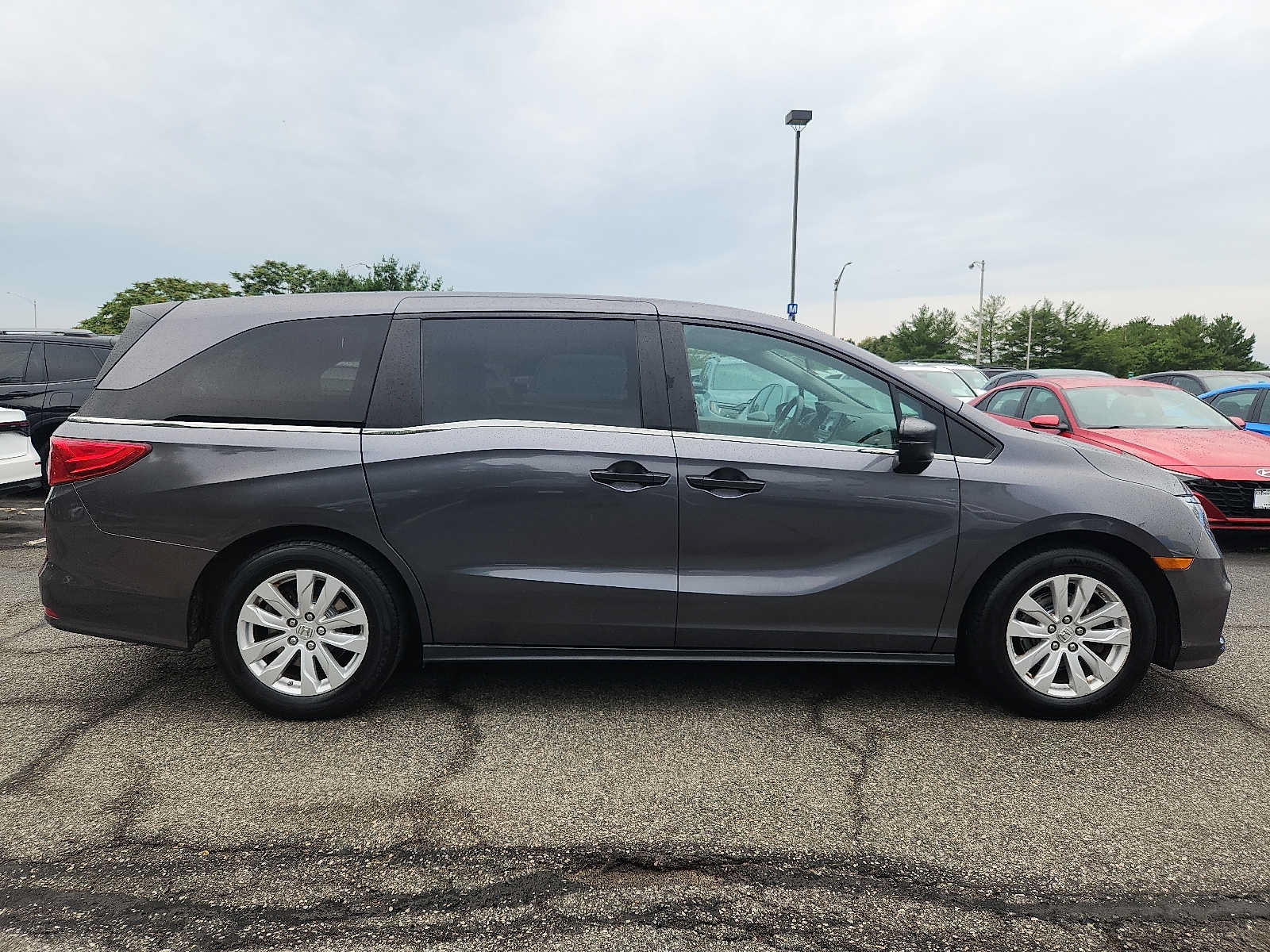 Used 2018 Honda Odyssey LX image 7