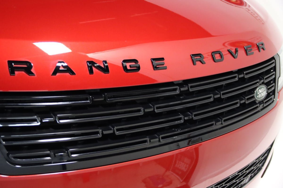 Used 2025 Land Rover Range Rover Sport Dynamic SE AWD/4WD image 27