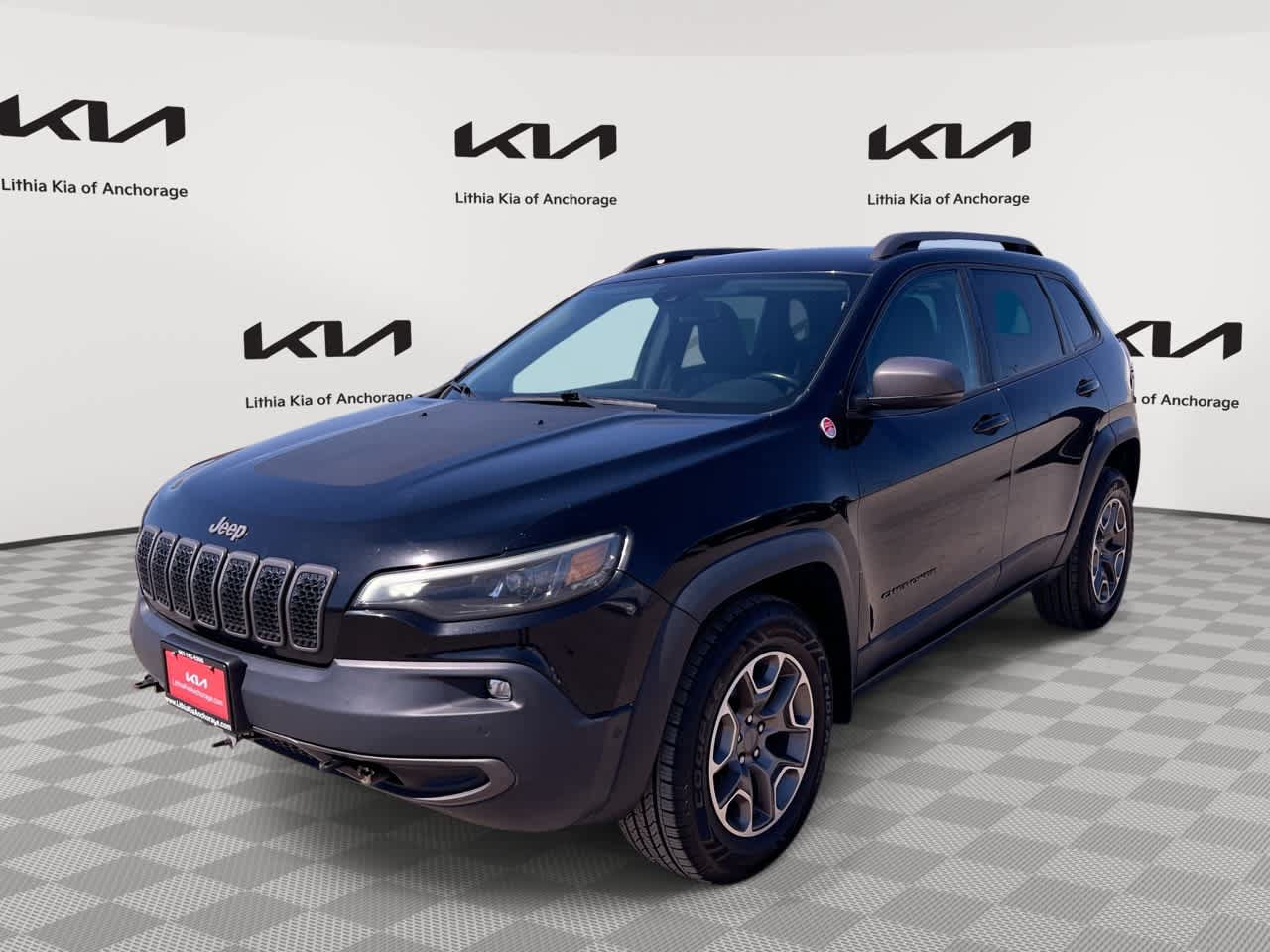 Used 2020 Jeep Cherokee Trailhawk w/ Technology Group