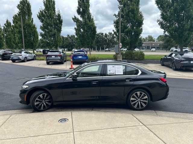 Used 2025 BMW 330i xDrive Sedan AWD/4WD image 4