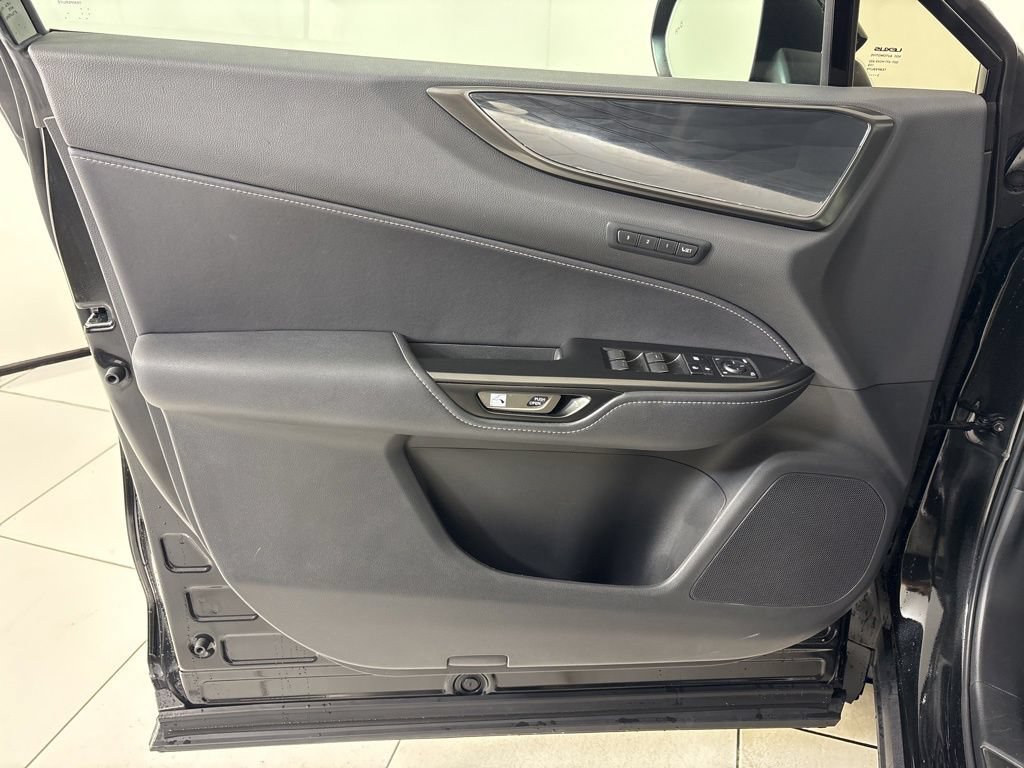 Used 2024 Lexus NX 250 FWD image 17
