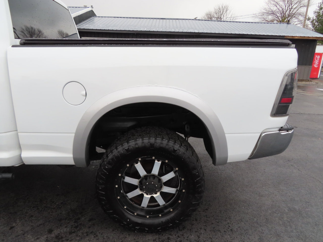 Used 2016 RAM 2500 Tradesman w/ Chrome Appearance Group image 17