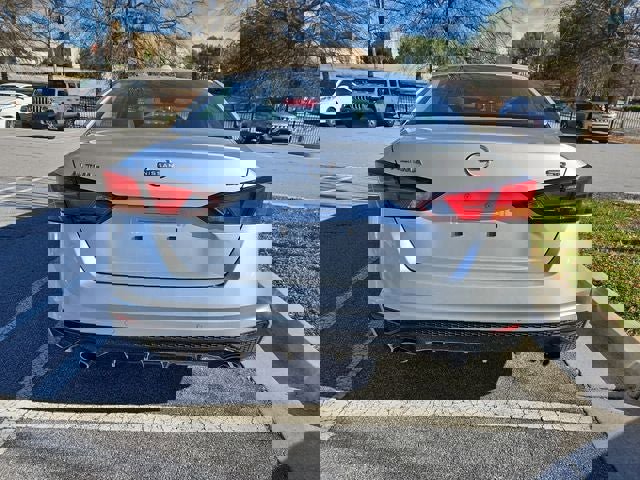 Used 2024 Nissan Altima 2.5 SR image 9