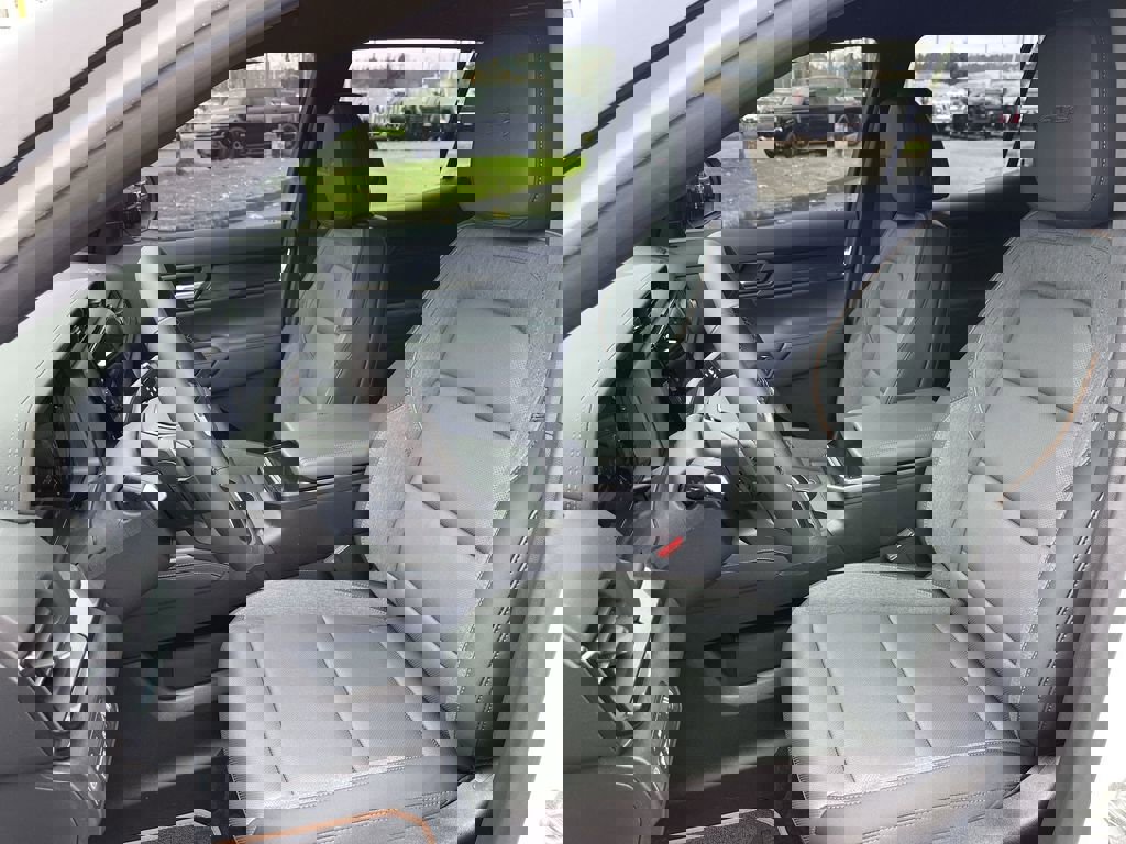 New 2026 GMC Terrain AT4 w/ Convenience Package III image 19