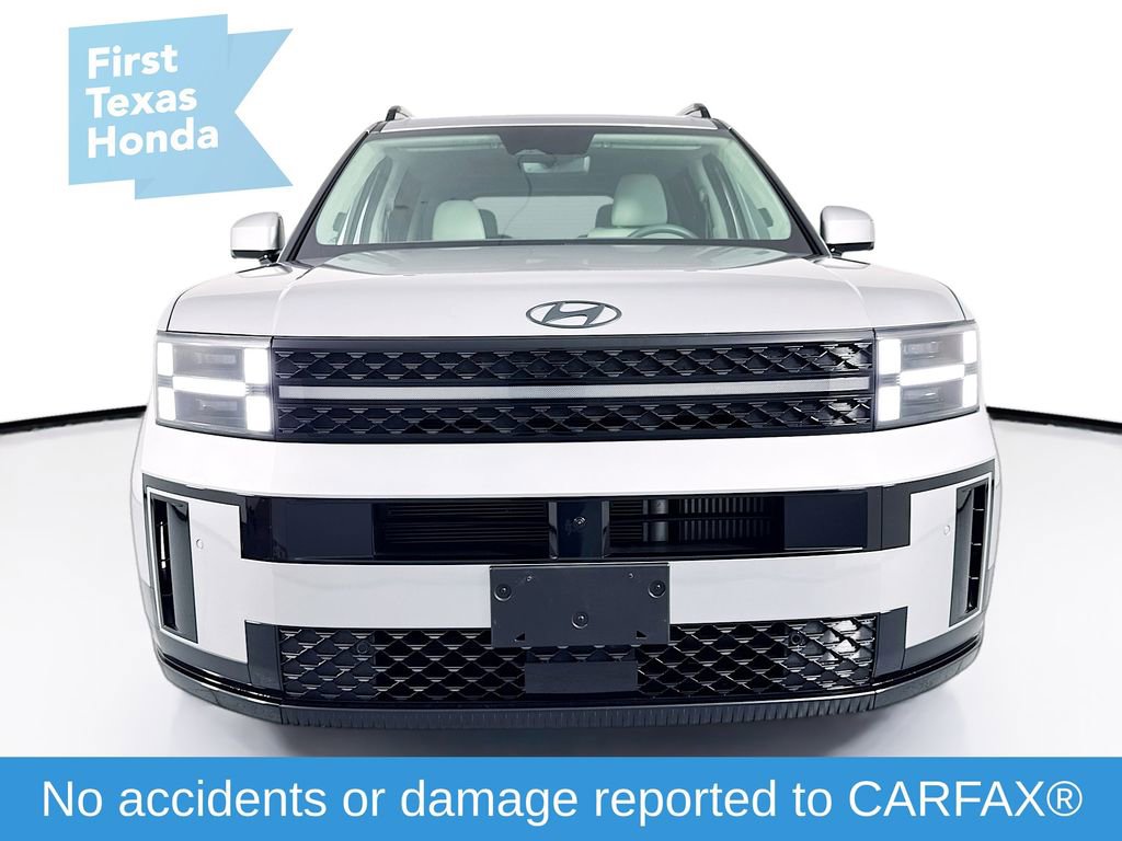 Used 2025 Hyundai Santa Fe Calligraphy image 2