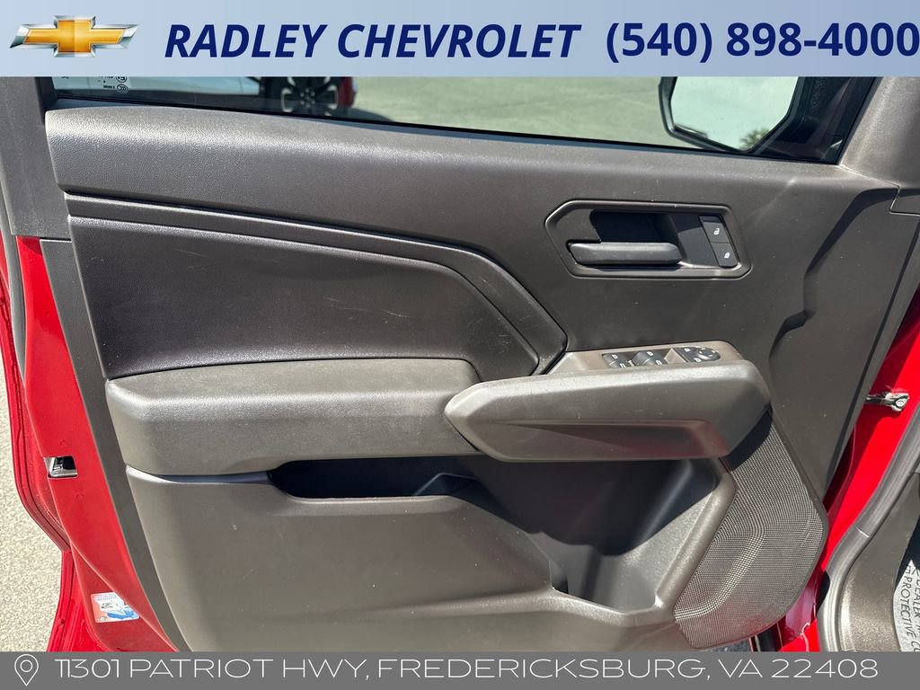 Certified 2025 Chevrolet Colorado W/T w/ Advanced Trailering Package AWD/4WD image 9
