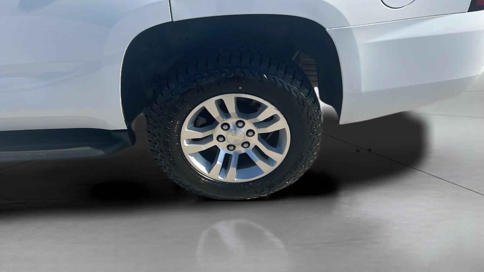 Used 2020 Chevrolet Tahoe LT AWD/4WD image 24