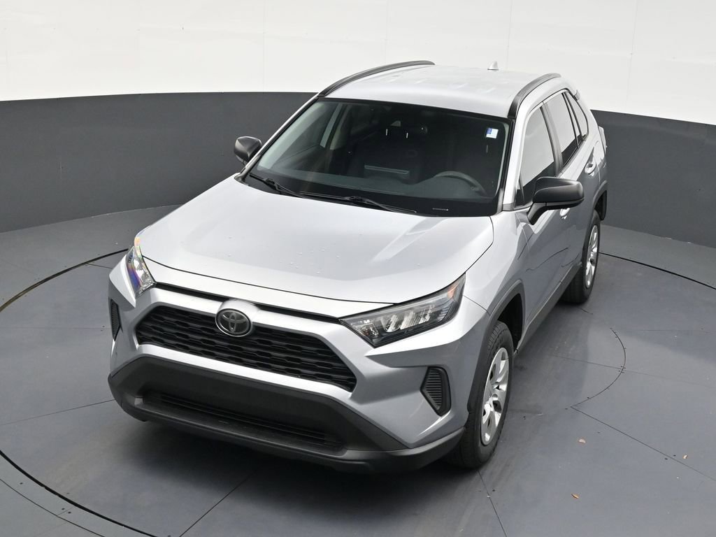 Used 2020 Toyota RAV4 LE FWD image 19