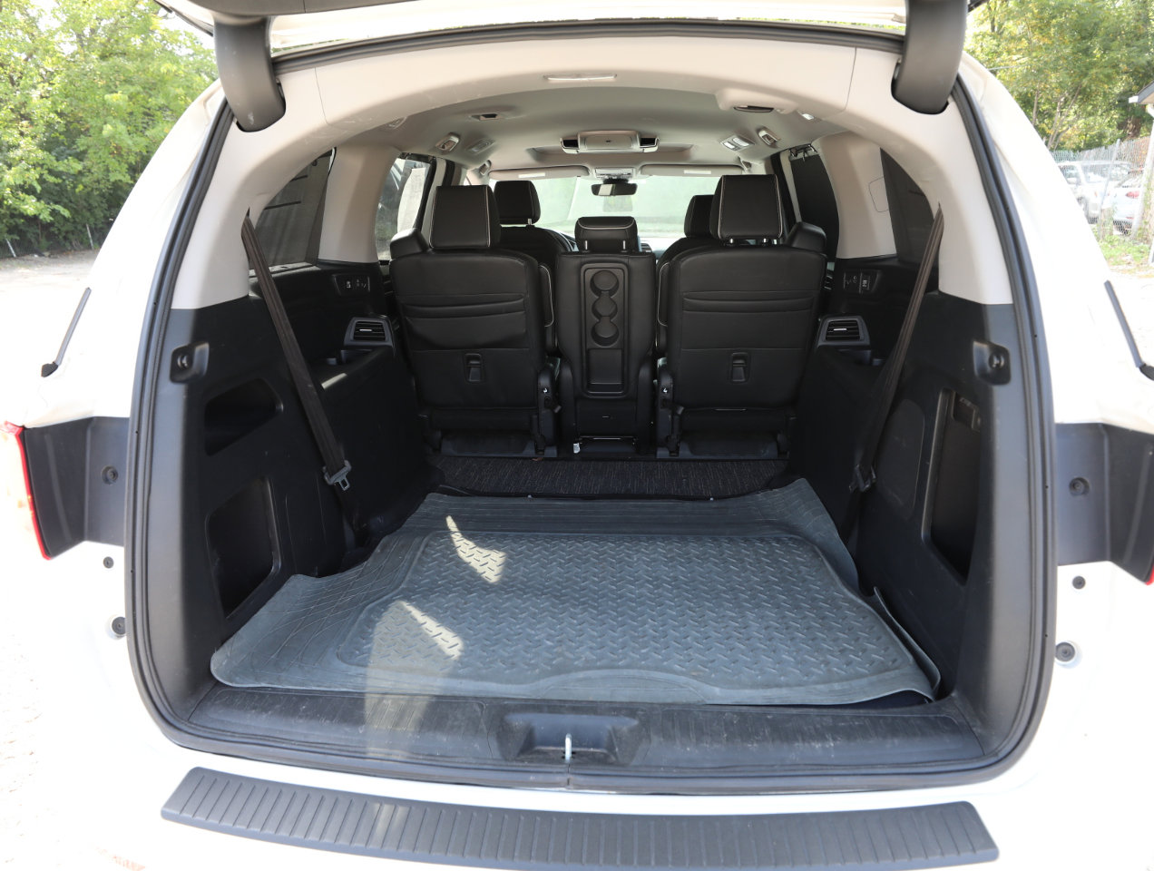 Used 2022 Honda Odyssey Elite image 13