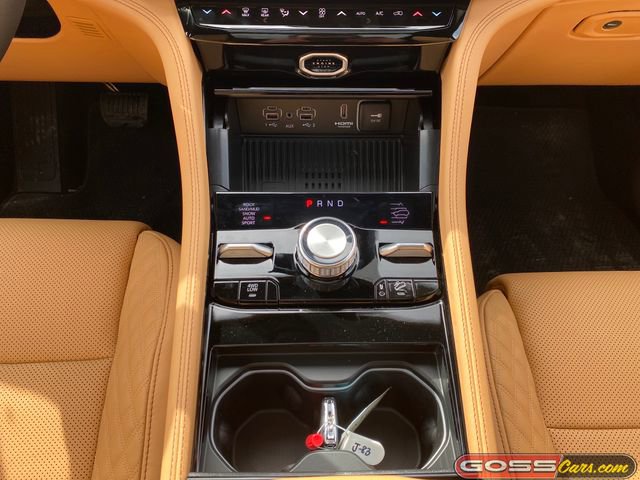 New 2026 Jeep Grand Cherokee Summit image 13