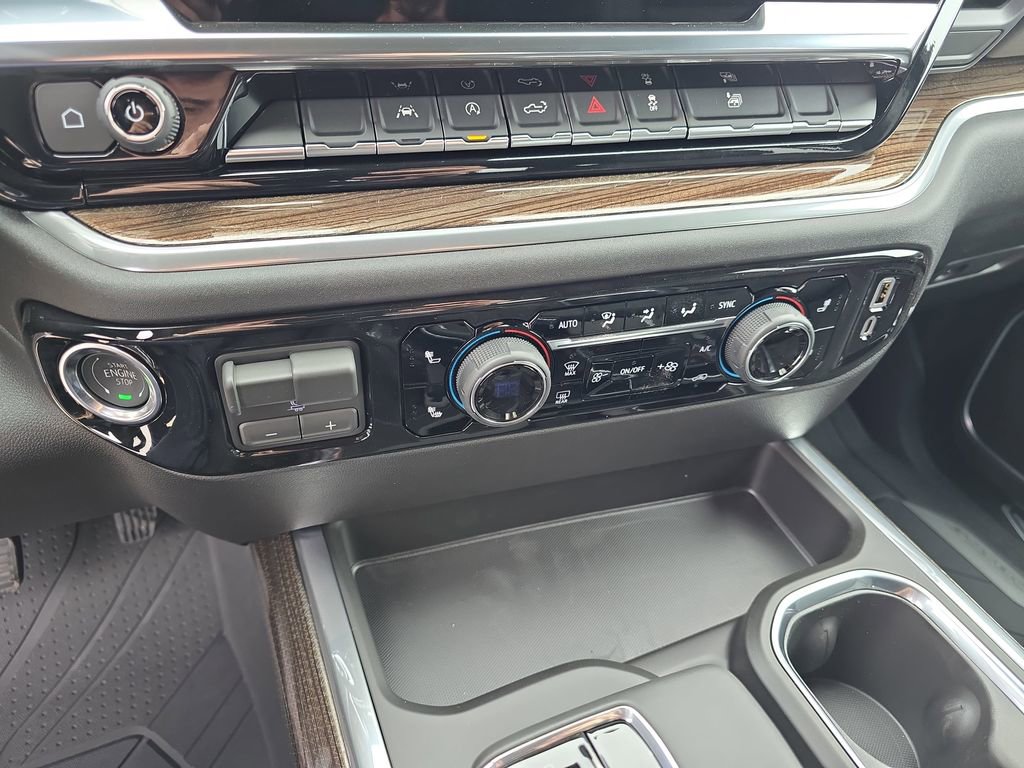 New 2026 Chevrolet Silverado 1500 LT w/ Leather Package RWD image 24