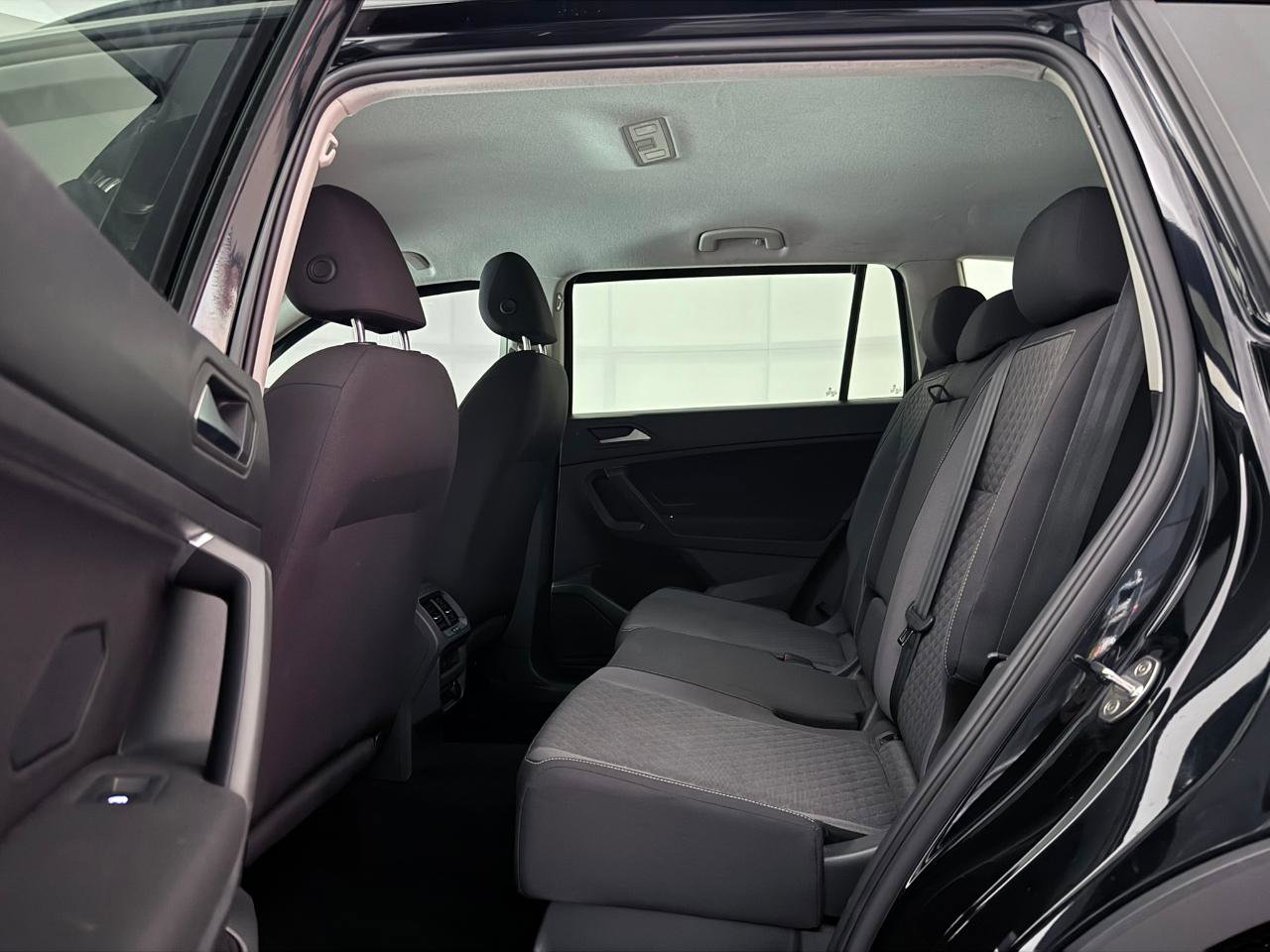 Used 2021 Volkswagen Tiguan S AWD/4WD image 22