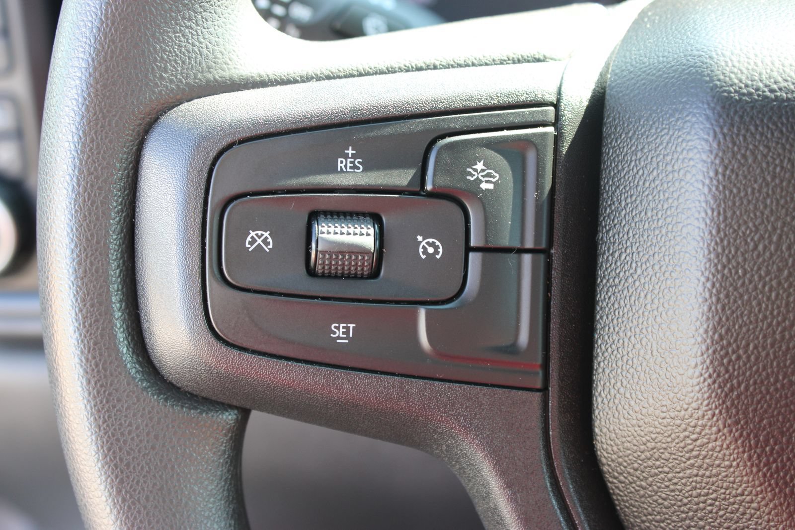 Used 2025 Chevrolet Silverado 1500 W/T w/ WT Safety Package AWD/4WD image 19
