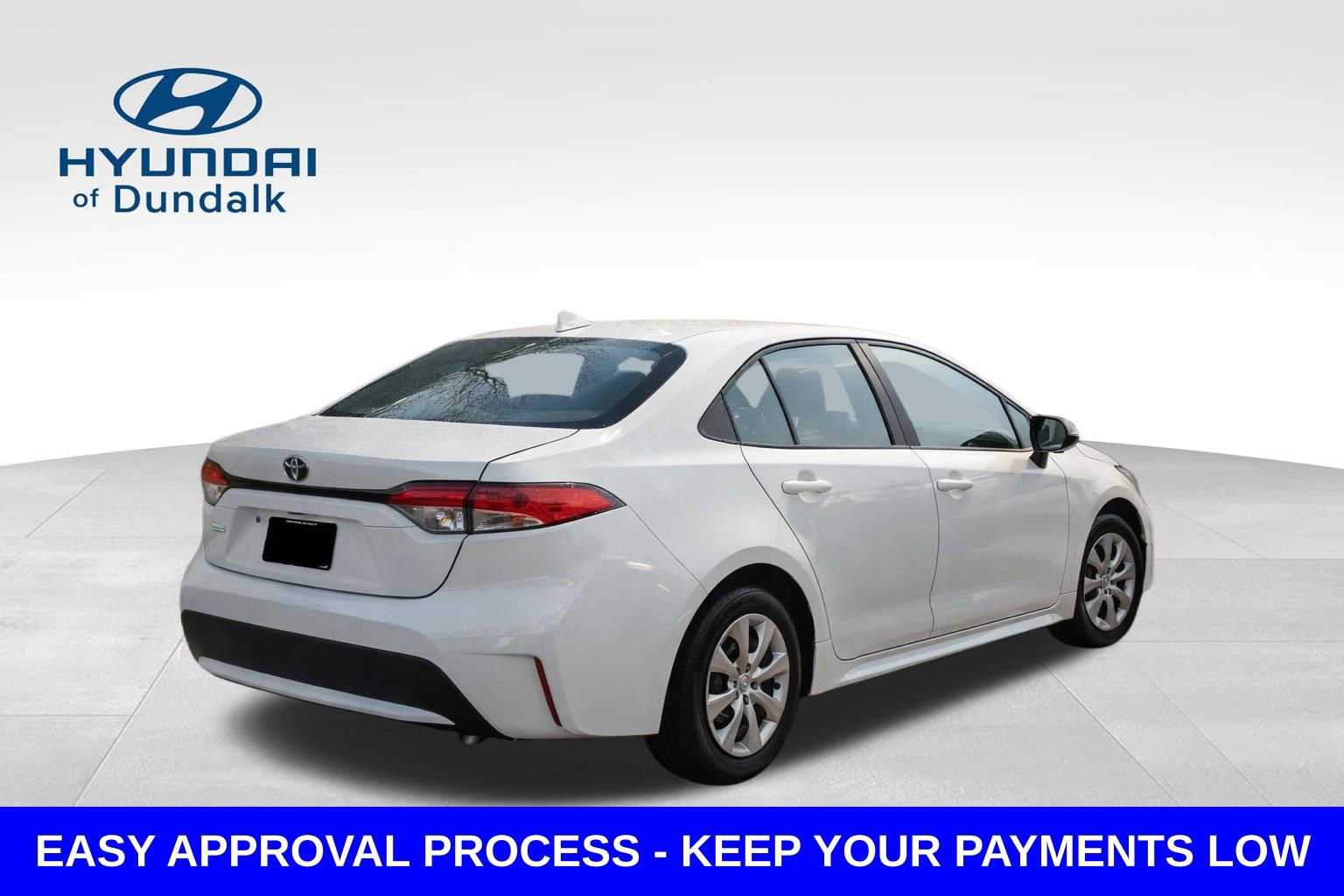 Used 2021 Toyota Corolla LE image 5