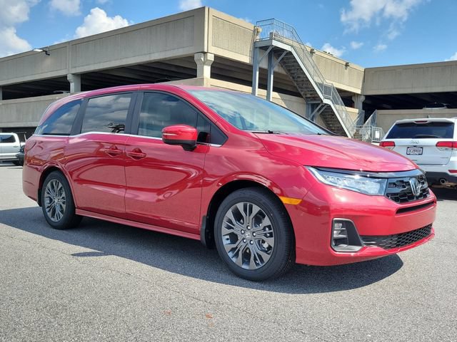 New 2027 Honda Odyssey Touring image 3
