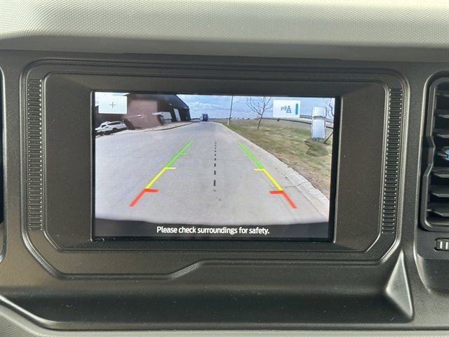 Used 2022 Ford Bronco Black Diamond image 18