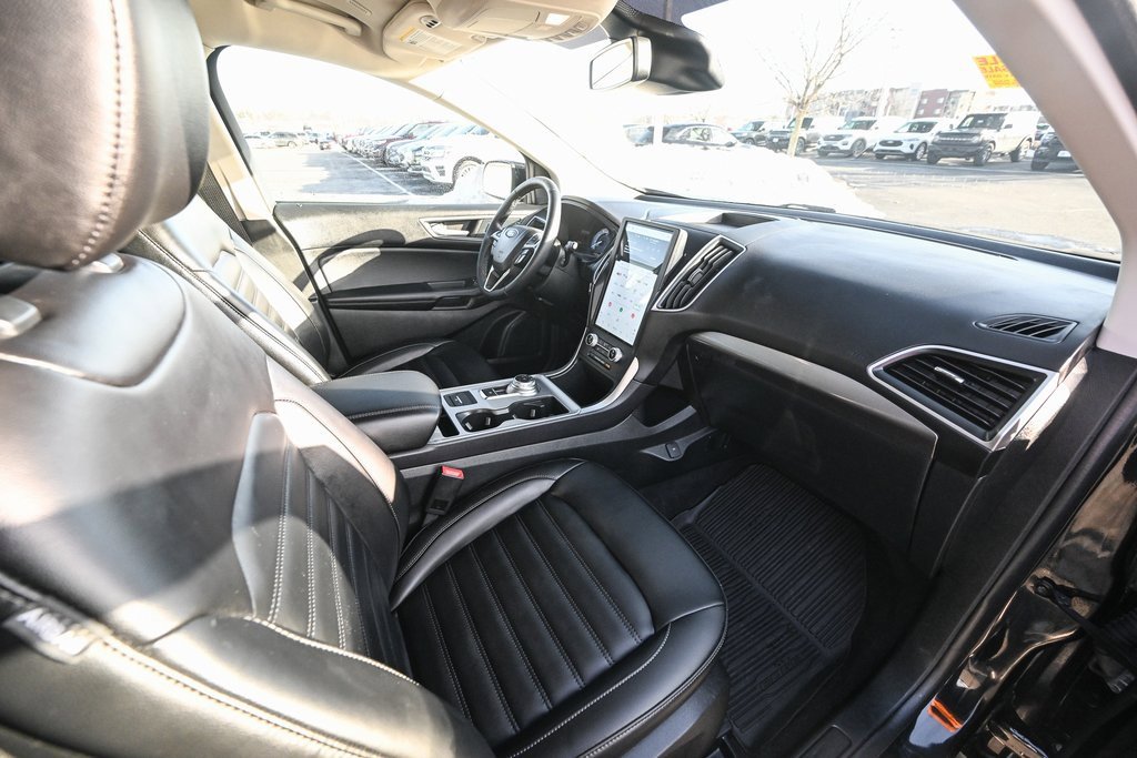 Certified 2024 Ford Edge SEL w/ Convenience Package image 25
