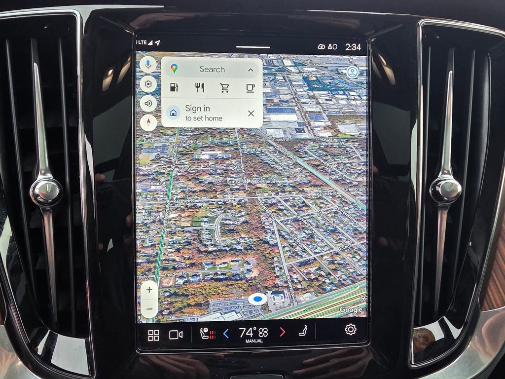 Used 2025 Volvo V60 B5 Cross Country Plus image 21