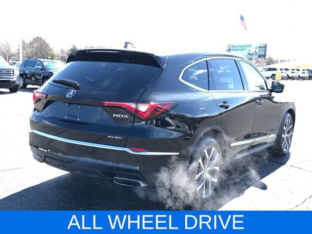 Used 2024 Acura MDX SH-AWD w/ Technology Package image 3