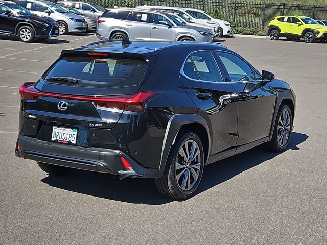 Used 2020 Lexus UX 200 F Sport w/ F Sport Premium Package FWD image 5