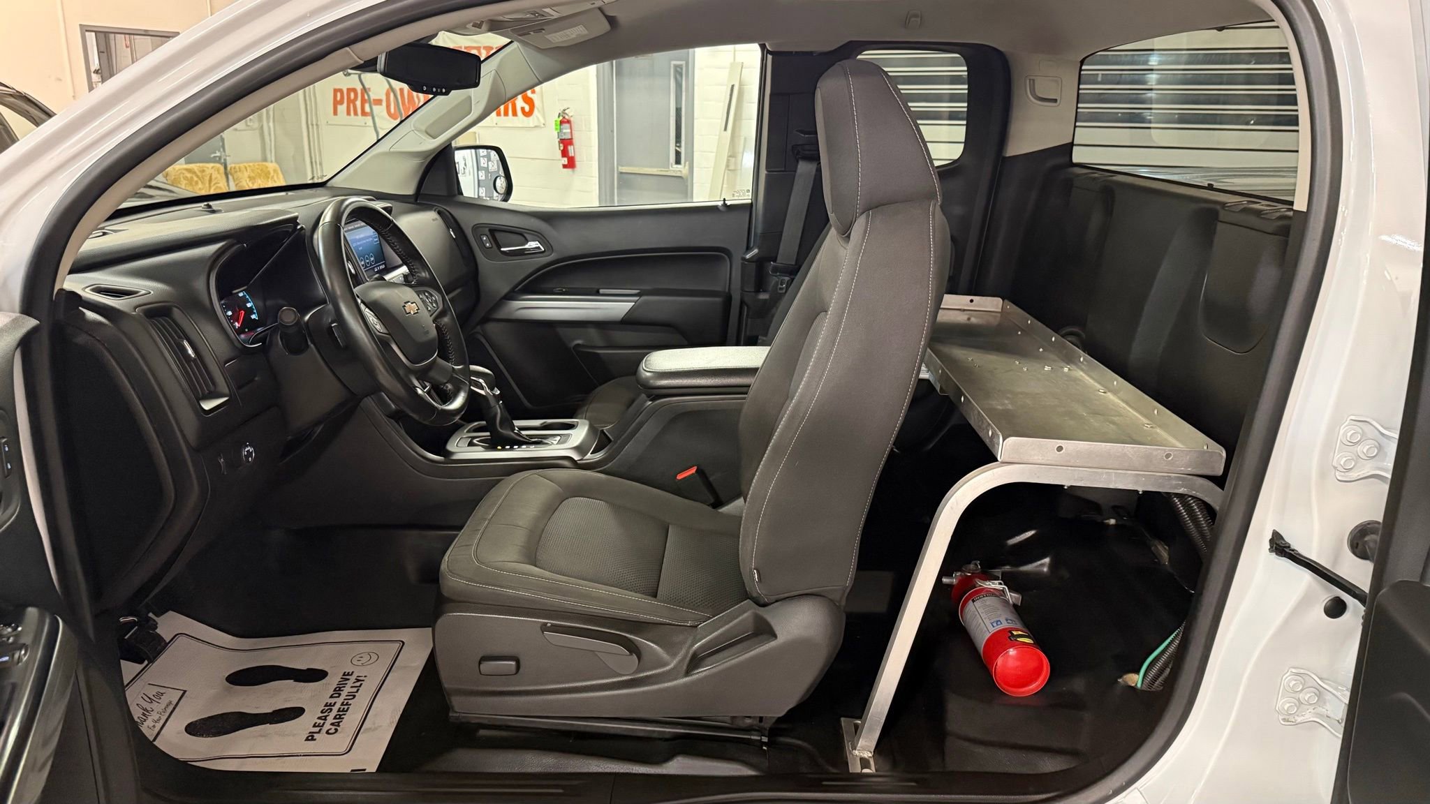 Used 2022 Chevrolet Colorado LT w/ Fleet Safety Package image 16