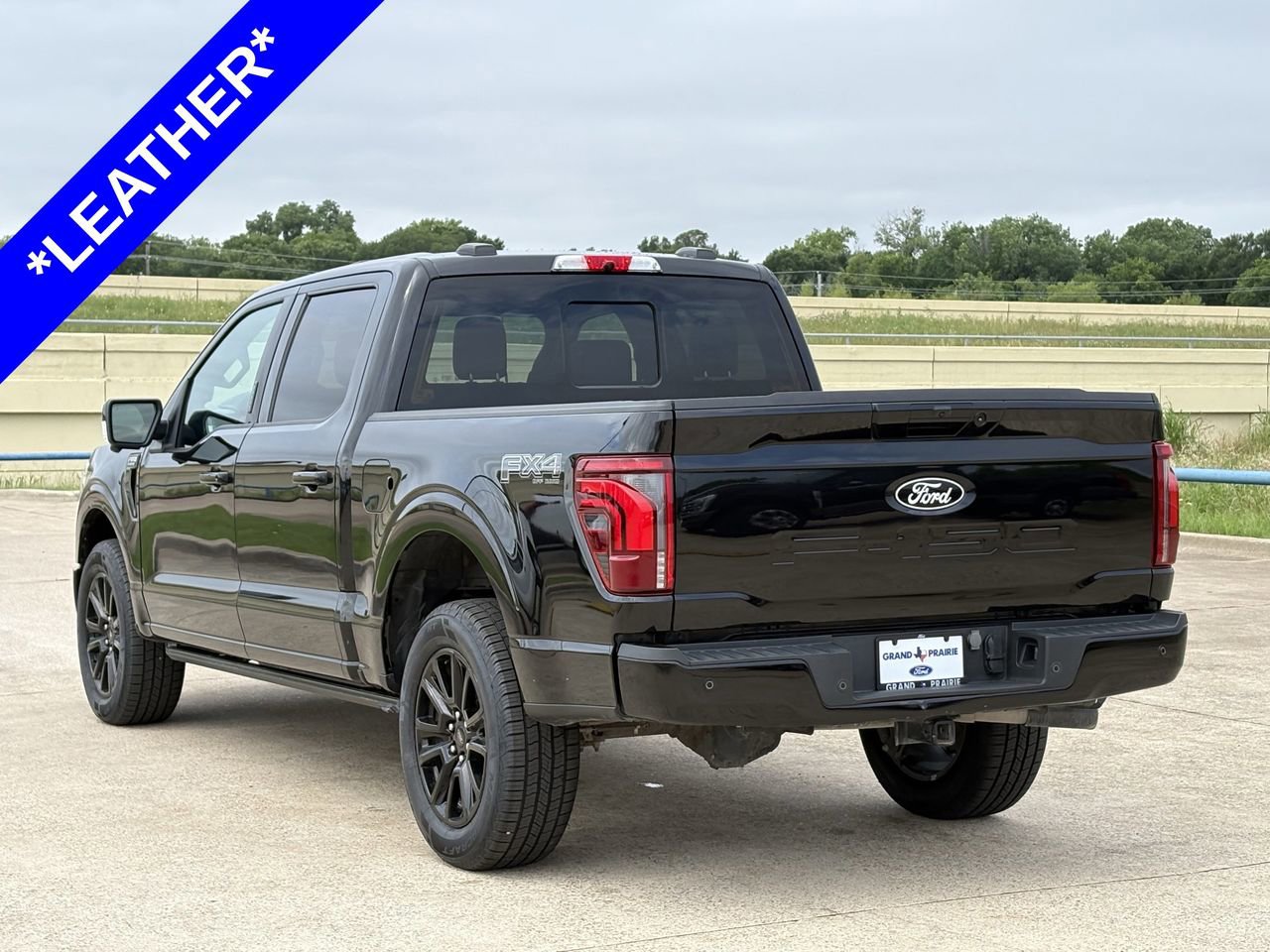 Certified 2024 Ford F150 Platinum w/ Equipment Group 702A High AWD/4WD image 7