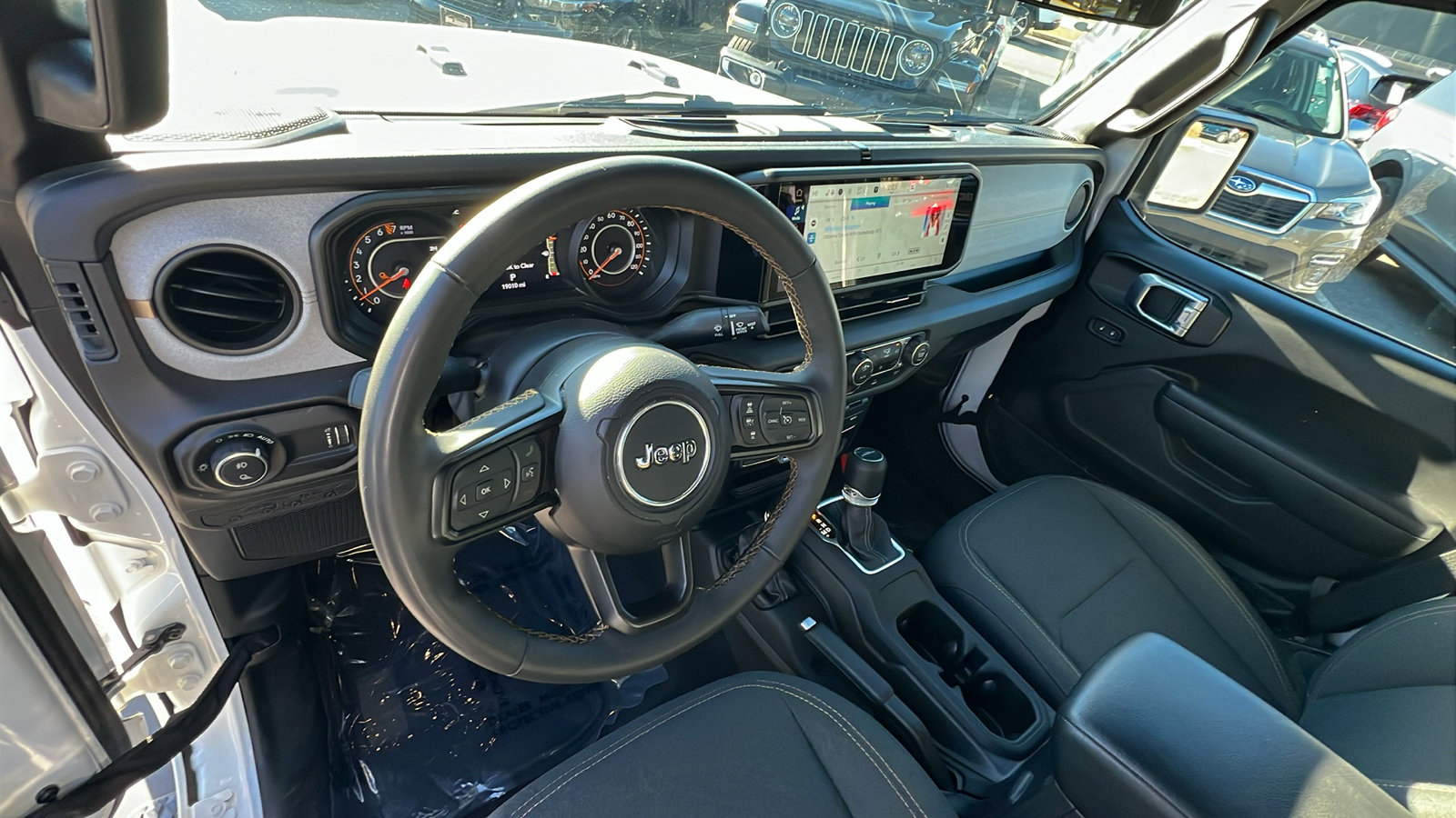 Used 2024 Jeep Gladiator Sport image 25