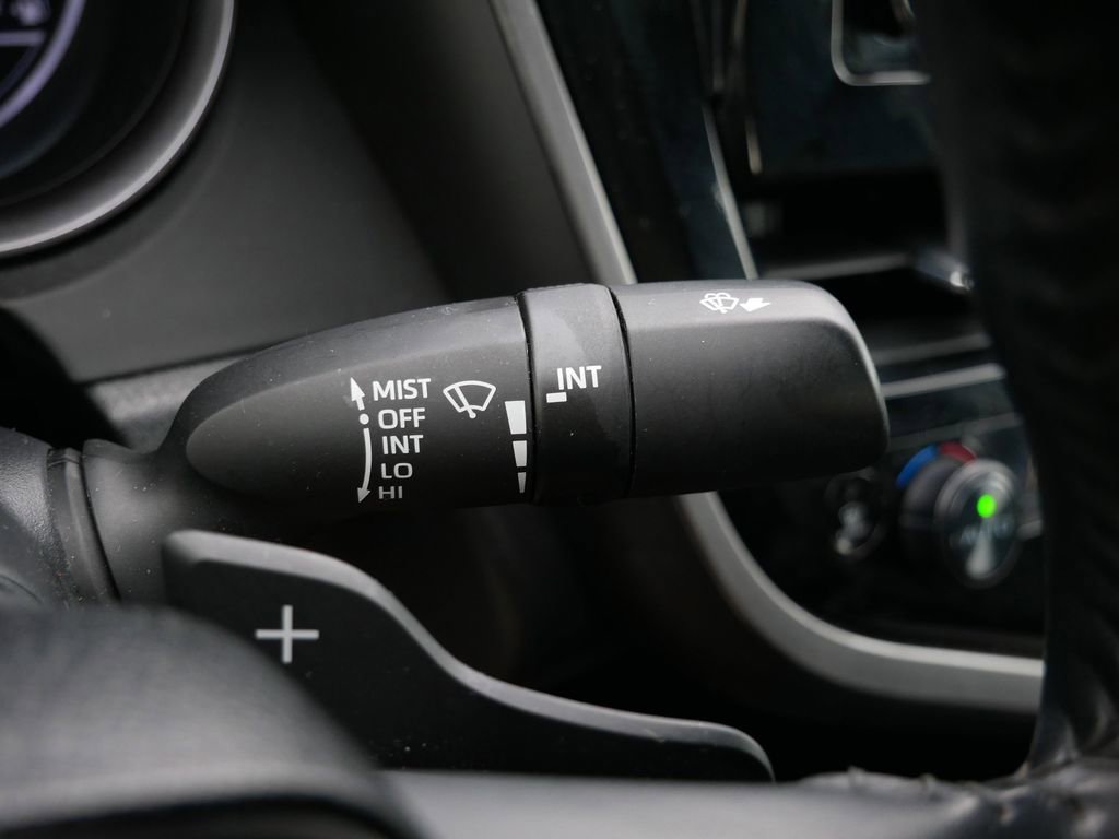 Used 2023 Toyota Camry SE image 26