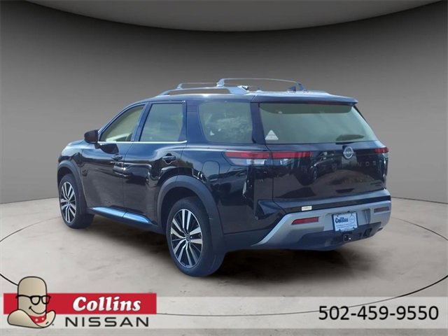 New 2025 Nissan Pathfinder Platinum image 4