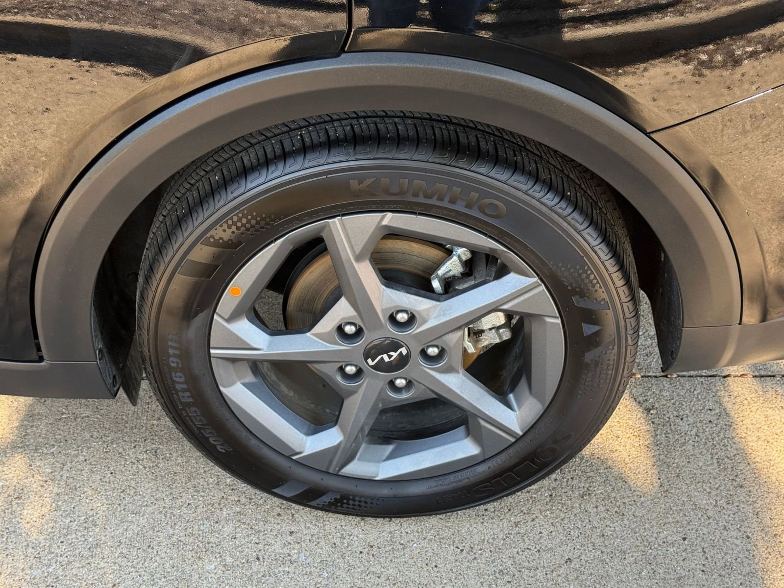 Used 2025 Kia K4 FWD image 32