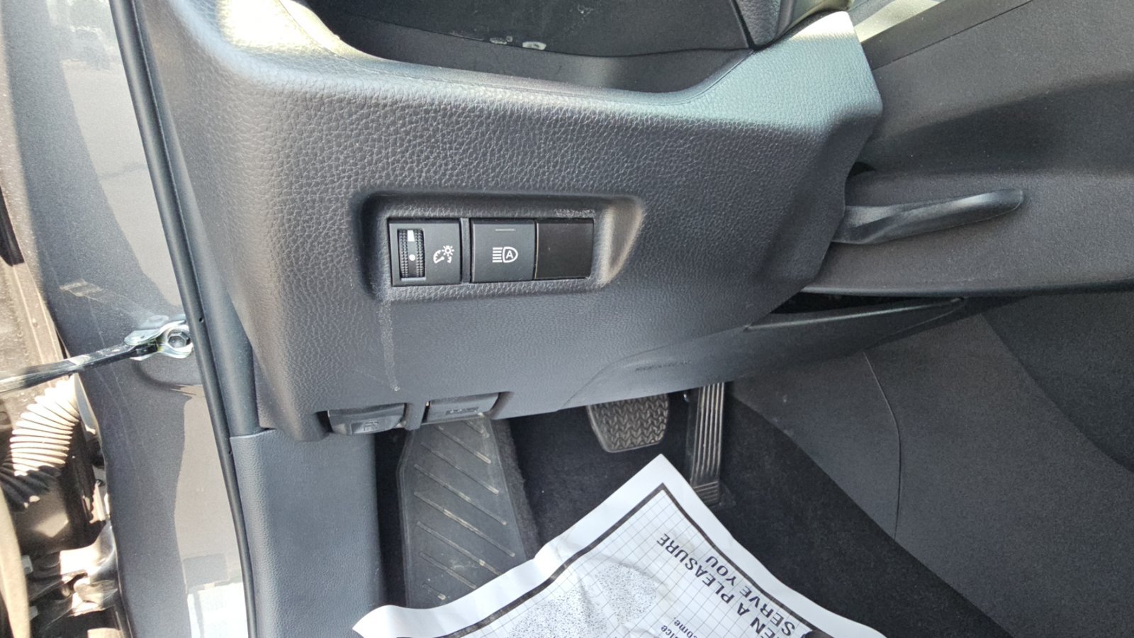 Certified 2025 Toyota RAV4 XLE AWD/4WD image 22