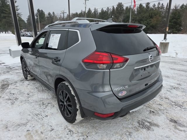 Used 2017 Nissan Rogue SV image 22