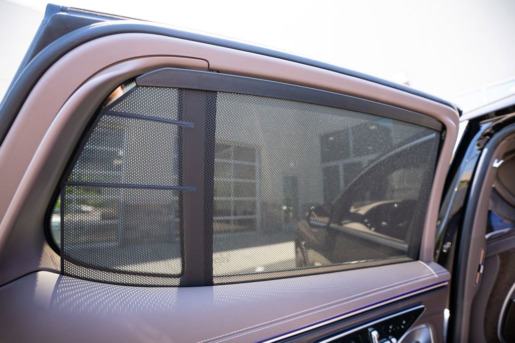 Used 2024 Mercedes-Benz Maybach EQS 680 4MATIC image 47