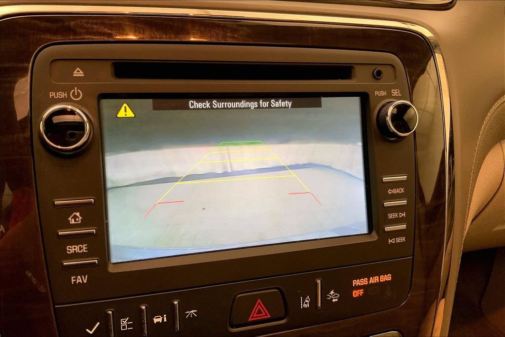 Used 2016 Buick Enclave Leather FWD image 17