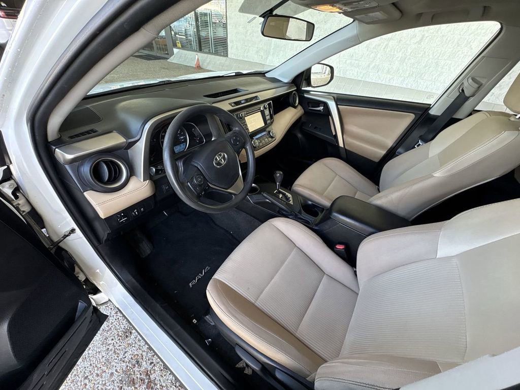 Used 2015 Toyota RAV4 XLE image 10