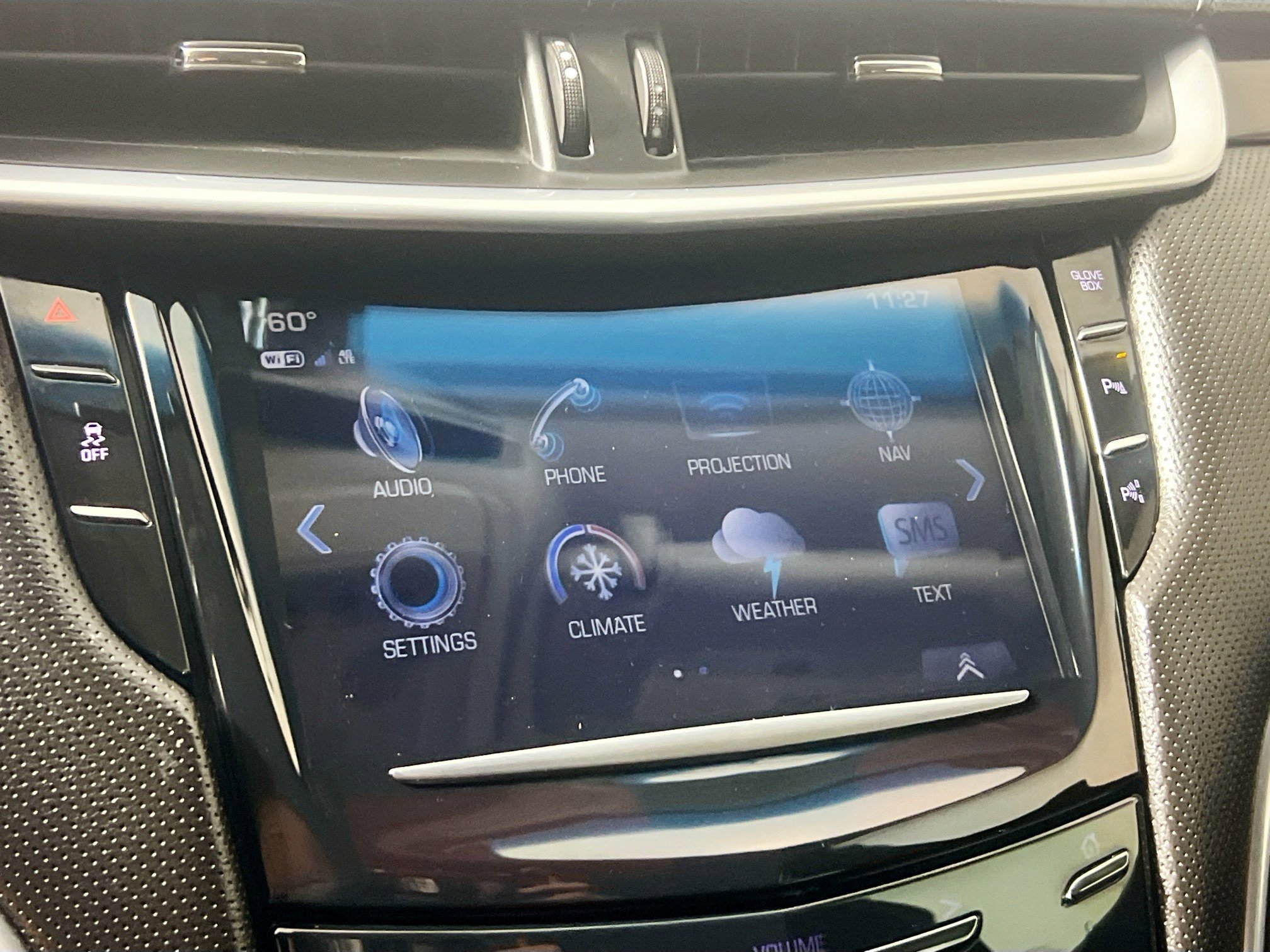 Used 2017 Cadillac XTS Luxury image 28